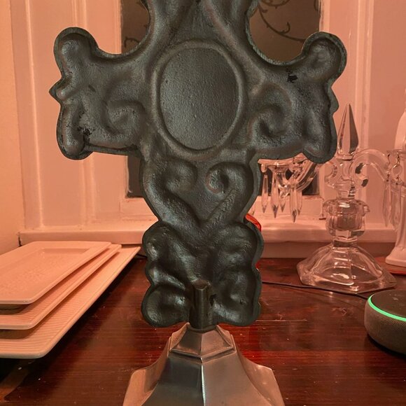 Vintage Cast Aluminum Standing Cross 14.5" Silver Scroll Christmas Altar Decor - Picture 4 of 6